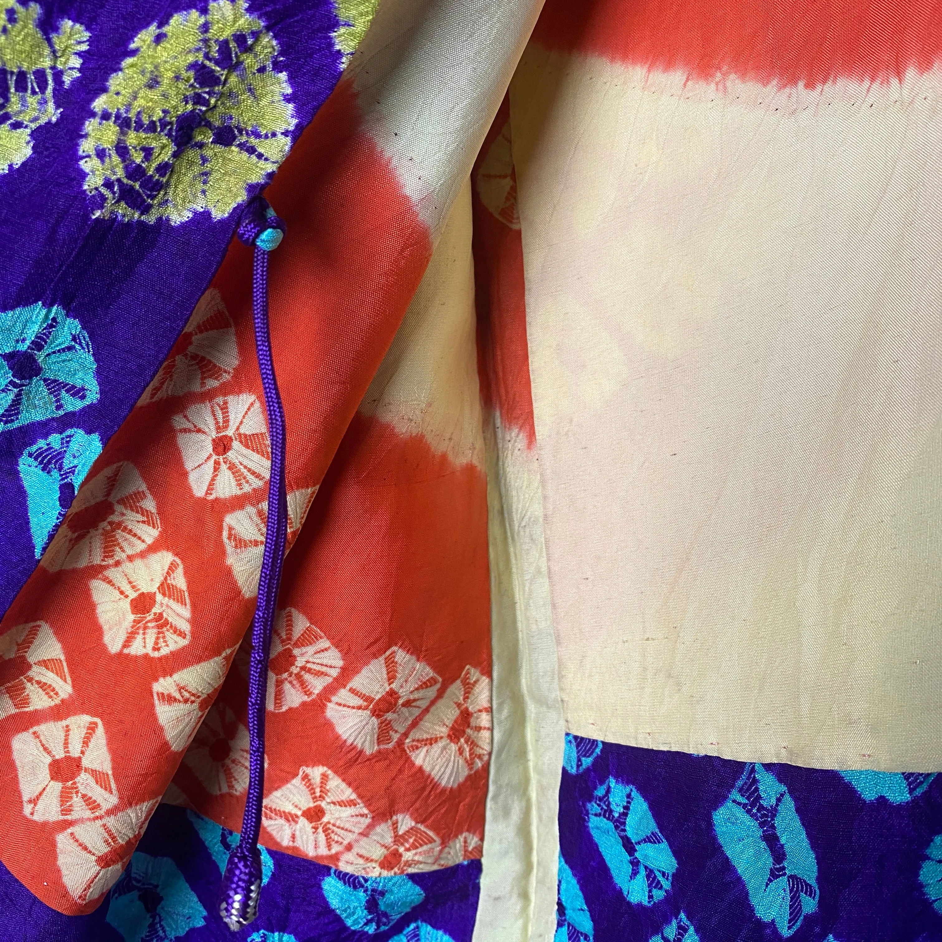 Blue Shibori Haori, Old Item, Japanese Kimono, Flower, Very Good, Cardigan, Women's Jacket, Silk Long outer, Casual Layer, Versatile-M