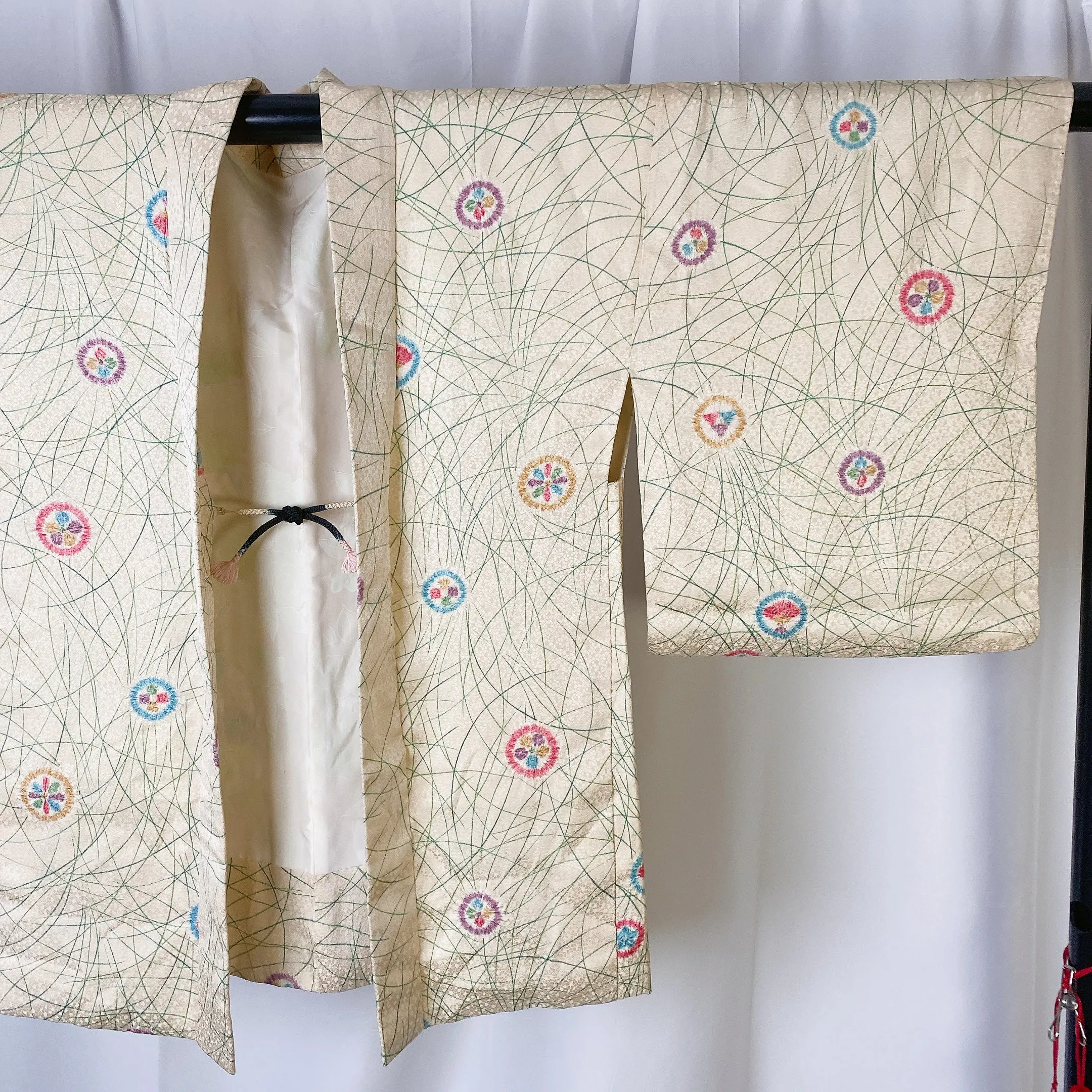 Cream Haori Haori, Shibori, Japanese Kimono, Stains, Poor Condition, Cardigan, Women's Jacket, Silk Long outer,  Casual Layer, Versatile-K