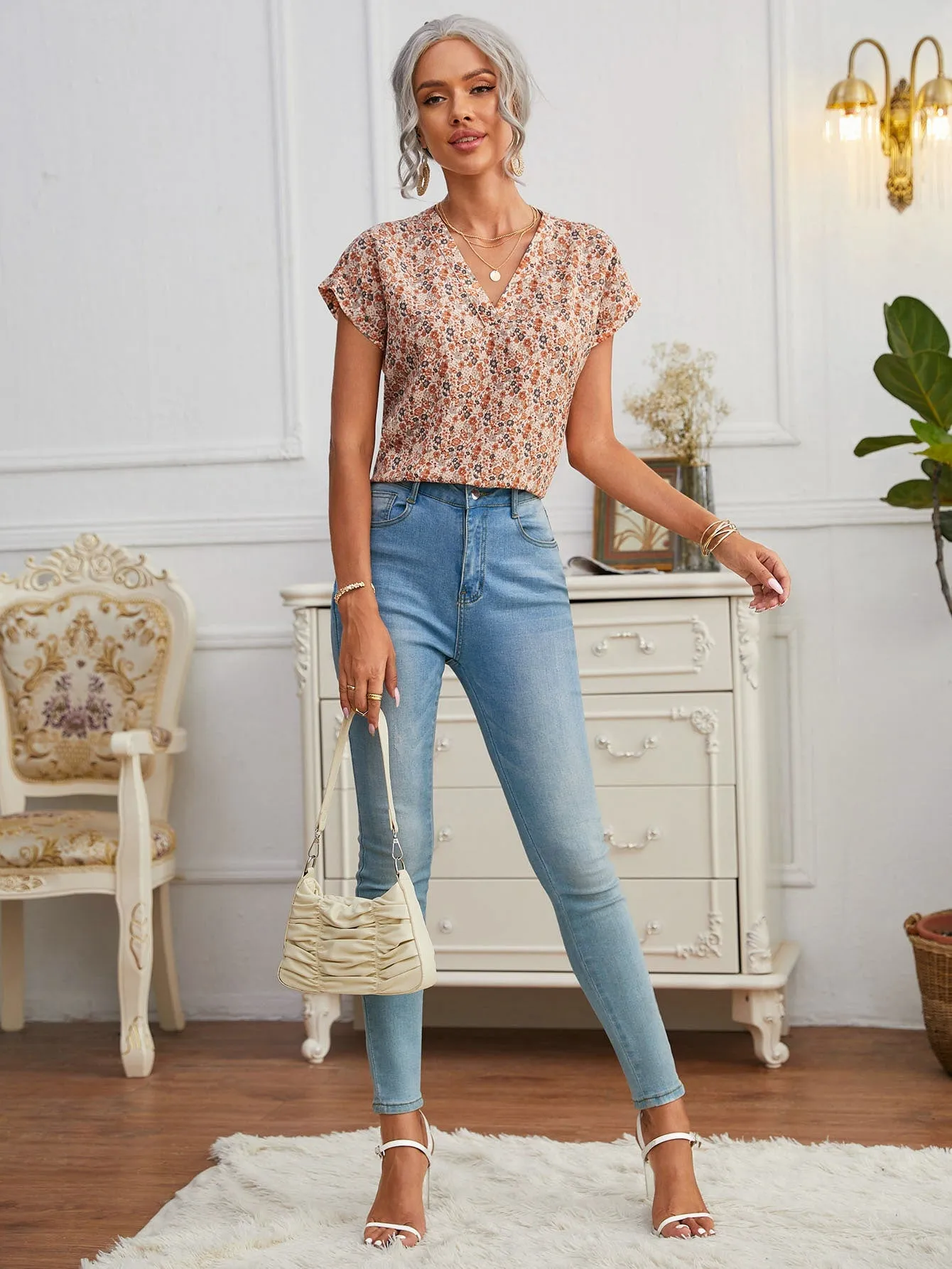 Ditsy Floral V Neck Top