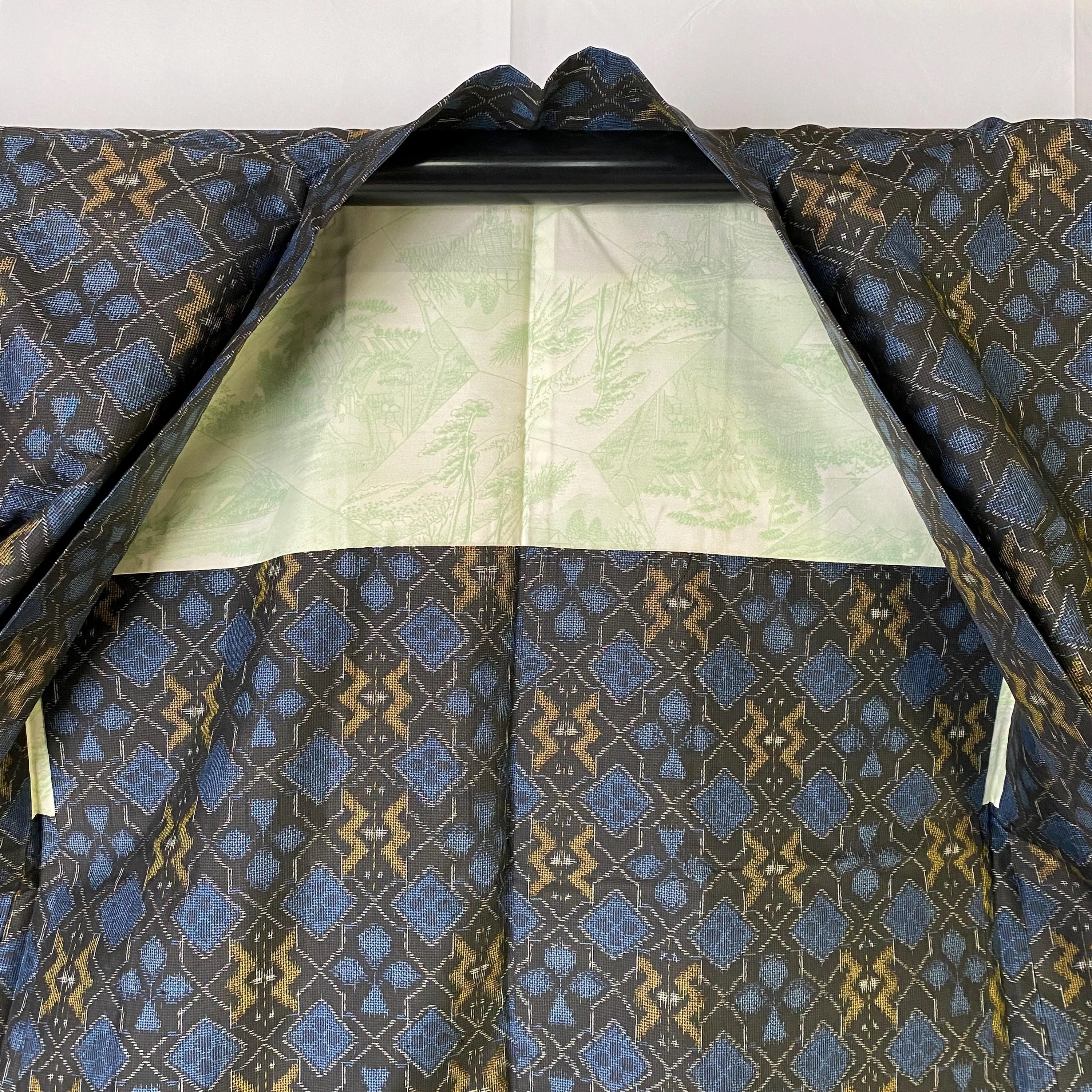 Oshima Tsumugi Haori, Japanese Kimono, Dark Blue/Black, Geometric, Women's Jacket, Cardigan, Versatile top, Housewear, Kimono-J