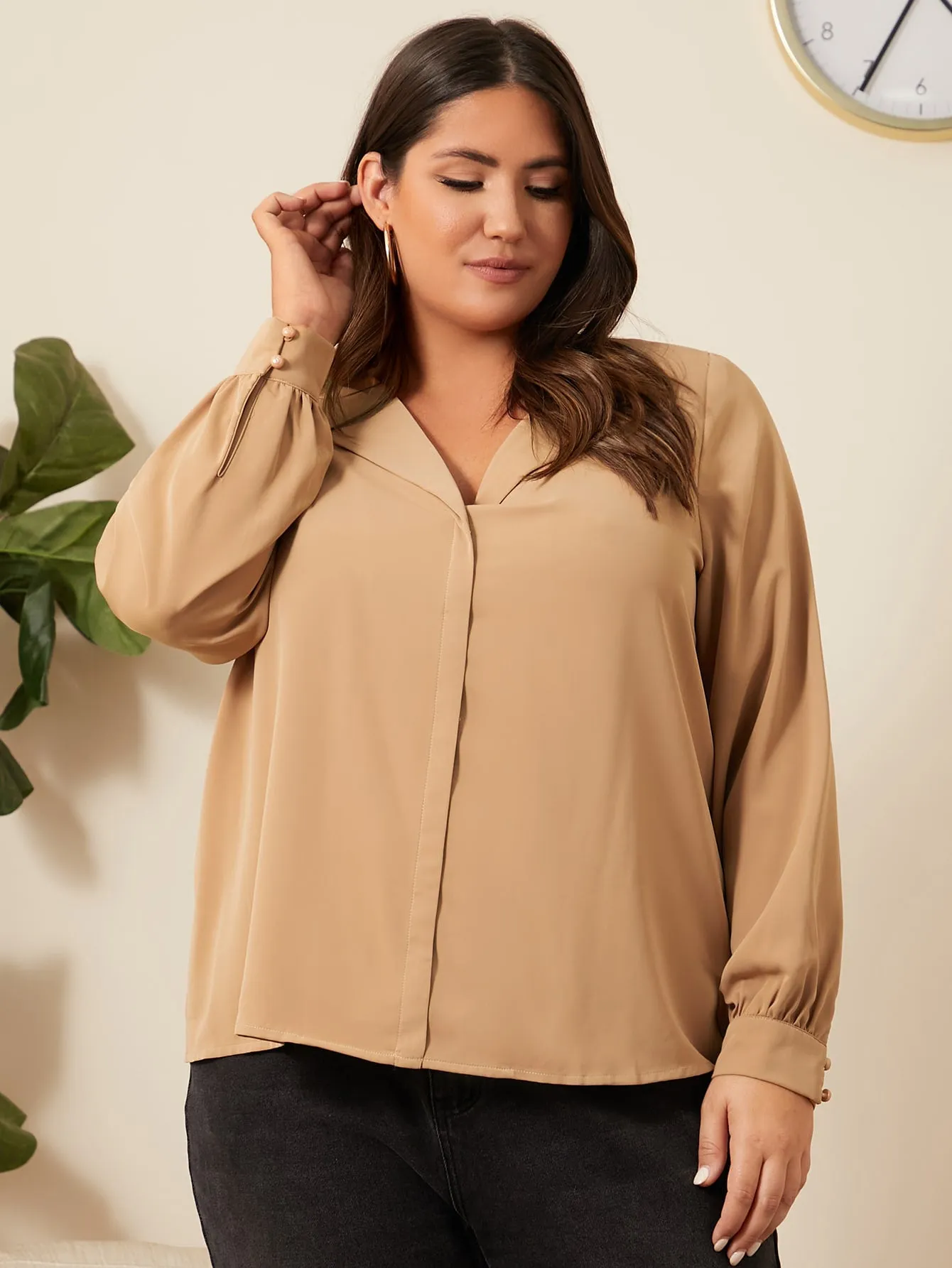 Plain Long Sleeve Collar Regular Plus Size Blouse
