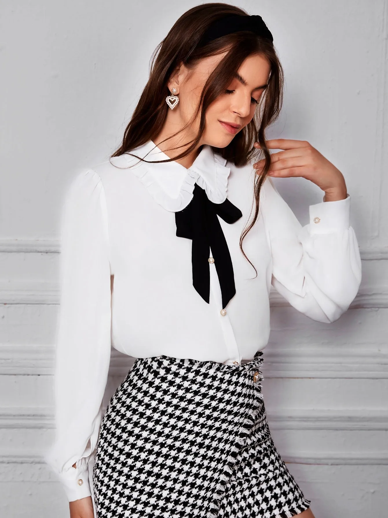 Preppy Colorblock Button Front Long Sleeve Tie Neck Regular Blouse