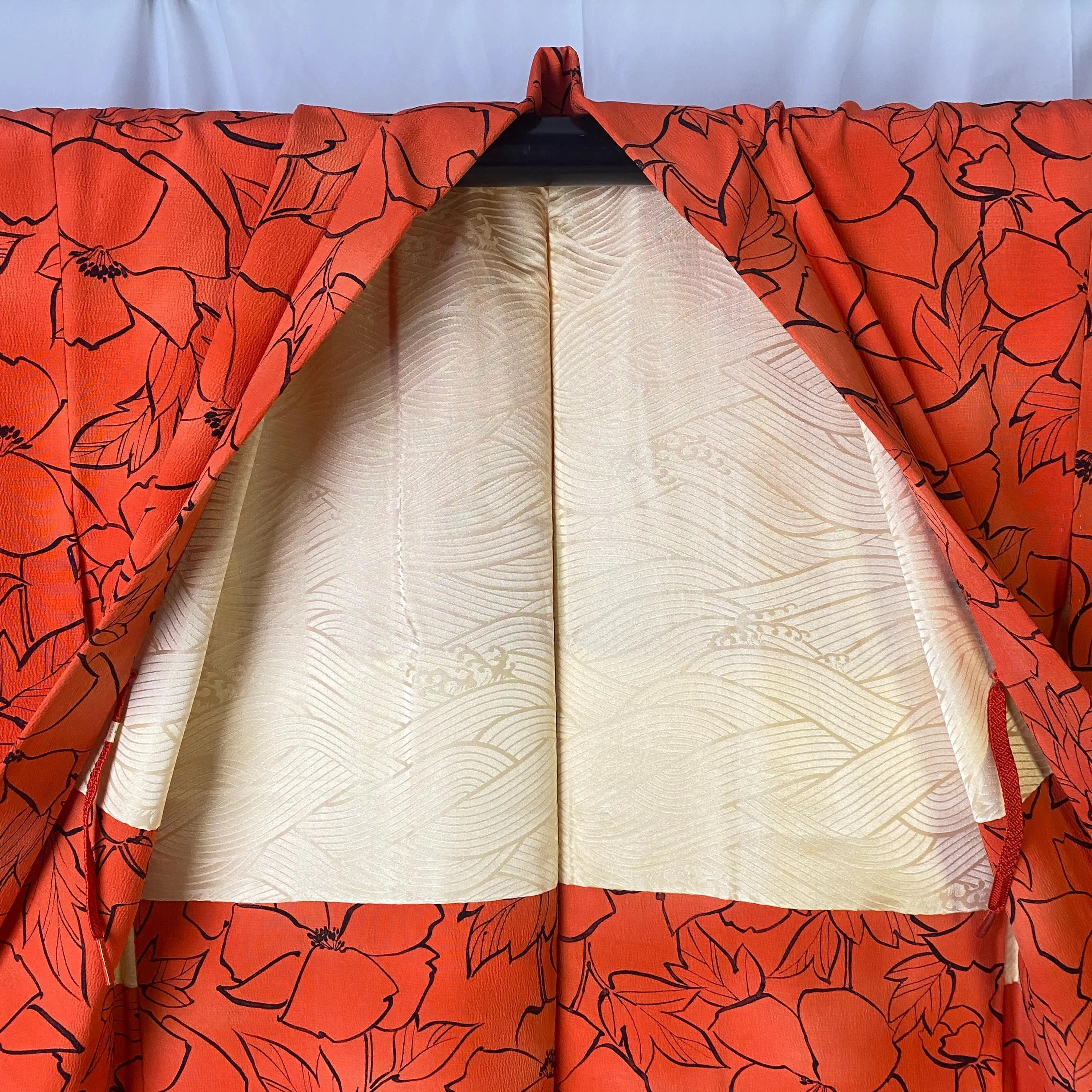 Red Vintage Kimono Haori, Kimono, Sumi-e, Flower, Anemone, Excellent, Cardigan, Women's Jacket, Silk Long outer,  Casual Layer, Versatile-M
