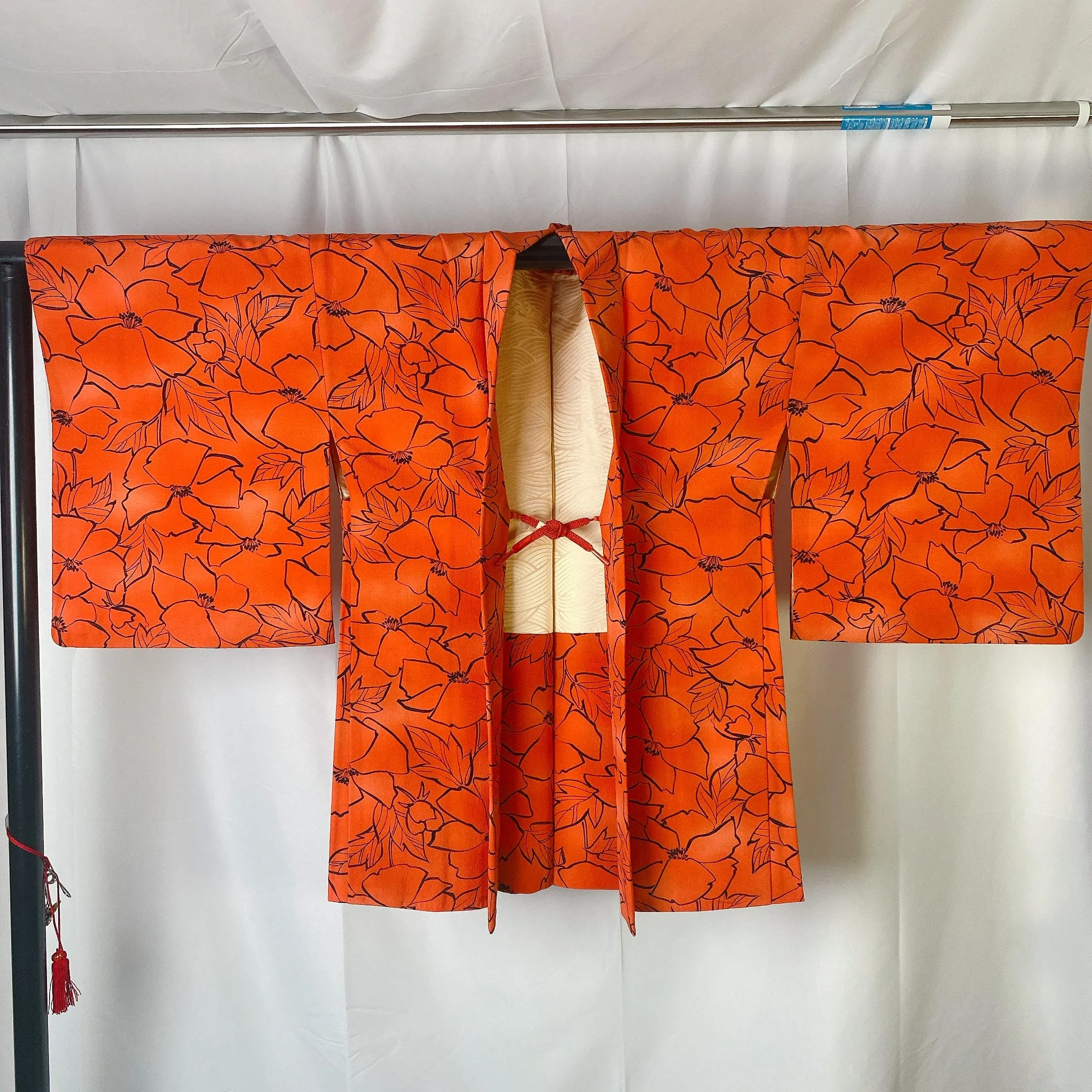 Red Vintage Kimono Haori, Kimono, Sumi-e, Flower, Anemone, Excellent, Cardigan, Women's Jacket, Silk Long outer,  Casual Layer, Versatile-M