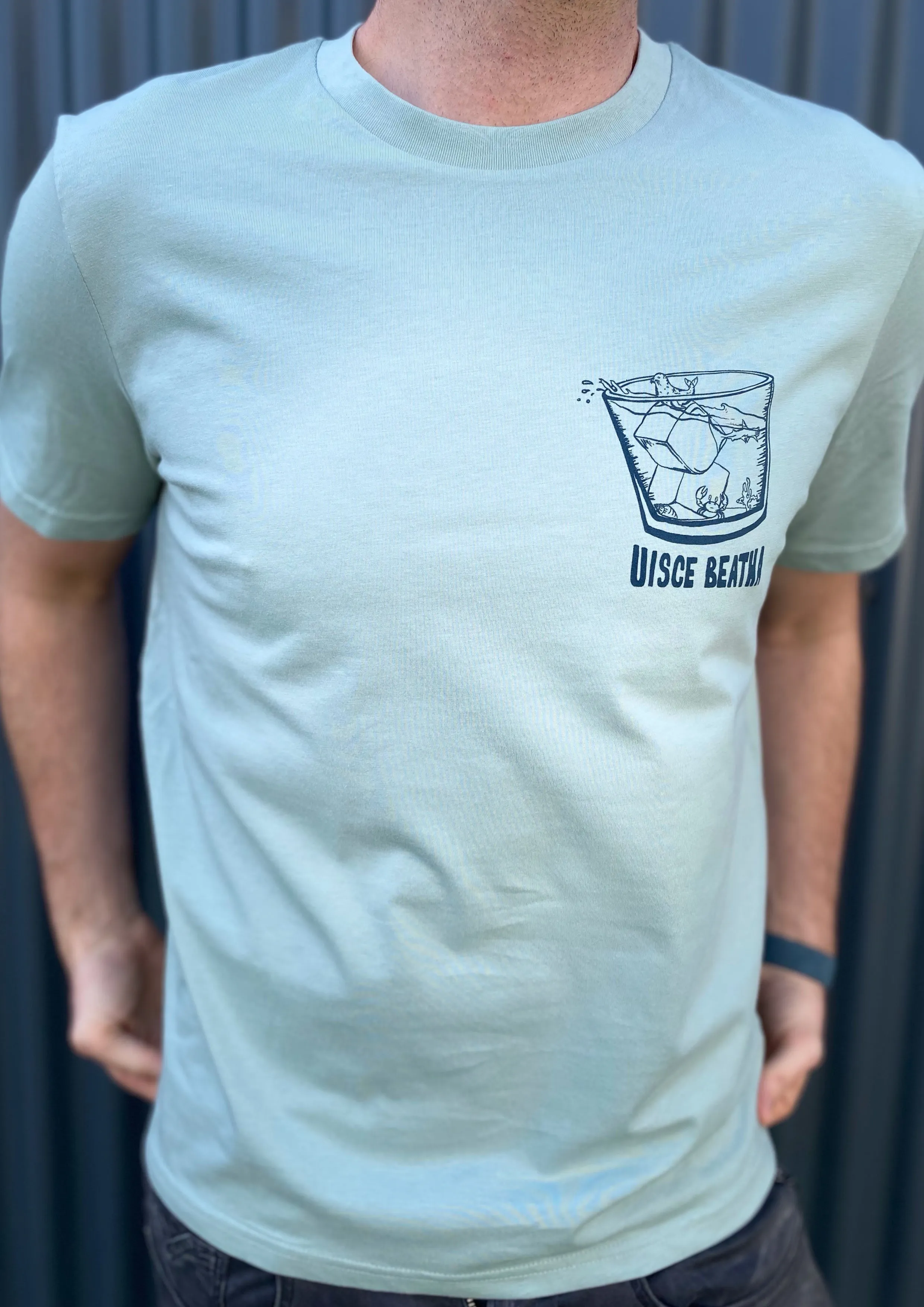 Uisce Beatha -100% Organic cotton t-shirt (Aloe)