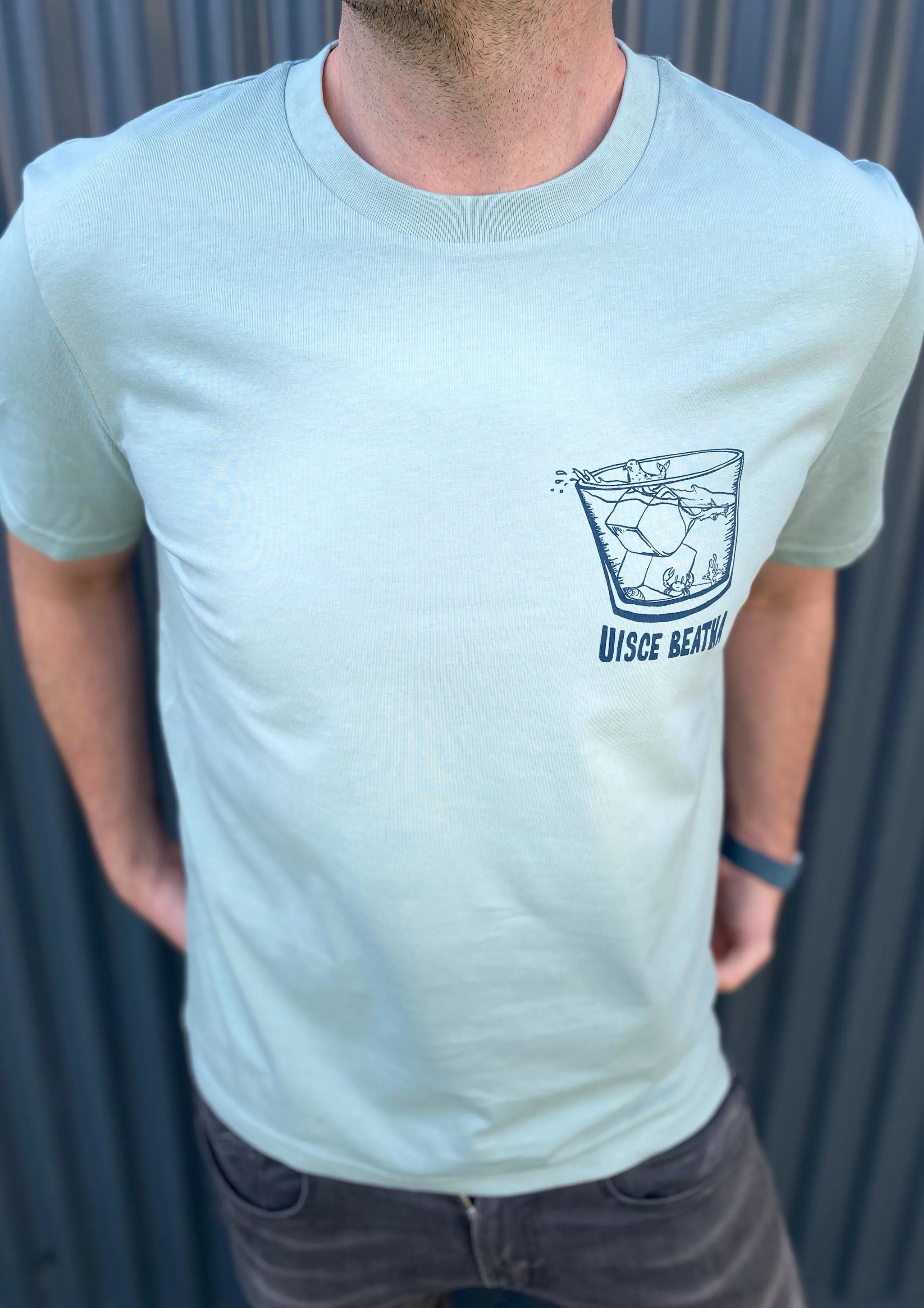 Uisce Beatha -100% Organic cotton t-shirt (Aloe)