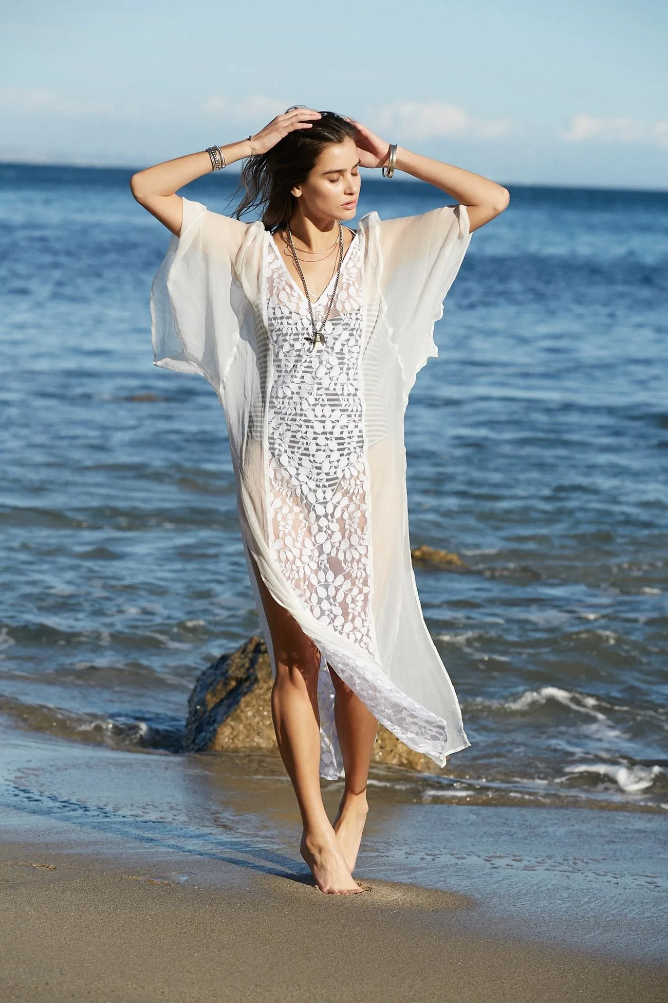 Wholesale Custom Stylish Split V-neck Sexy Summer Beach White Lace Dress Cover Up